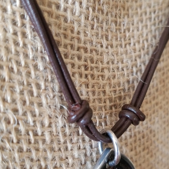 Silpada ~ Black Lip Shell Pendant Necklace - Picture 4 of 5